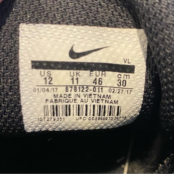 Nike FB Menace Shark Black football Cleats NWOT Men's 12 only worn once soccer - Picture 3 of 7